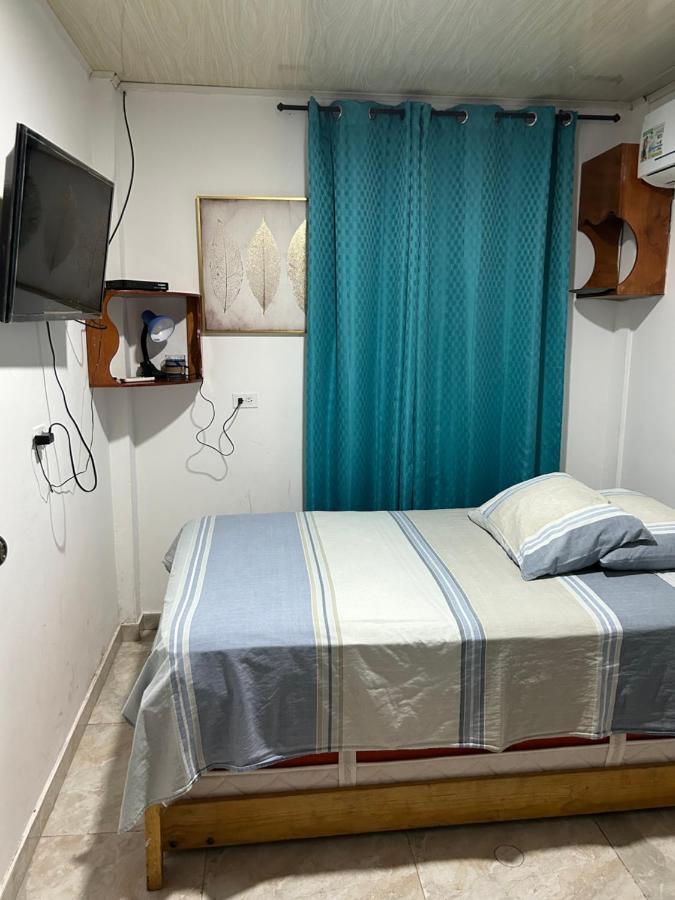 Apartamentos Katy San Andrés المظهر الخارجي الصورة